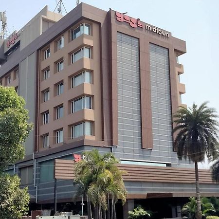 Hotel Yogi Midtown Mumbai Exterior photo