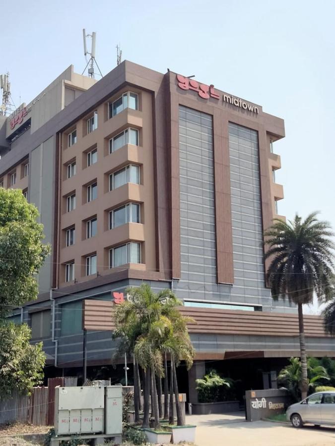 Hotel Yogi Midtown Mumbai Exterior photo